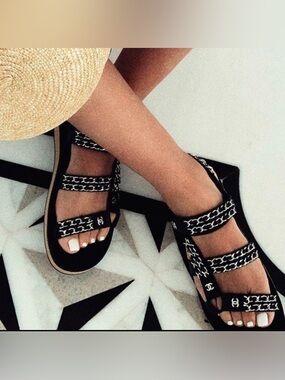 CHANEL Black Chain-Trim Women’s Triple-Strap Sandals FITS US 7